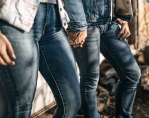 Mens-Straight-Fit-Jeans